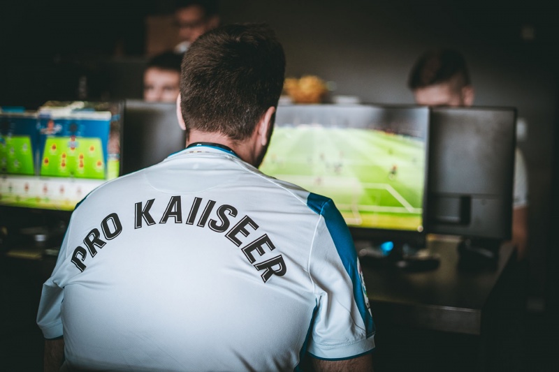 Jornada doble de Rocket League i 30-0 en FIFA per Pro Kaiiseer