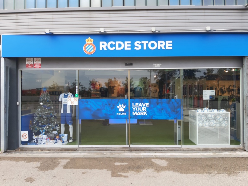 Obrim les RCDE Stores el 6 i 8 de desembre!