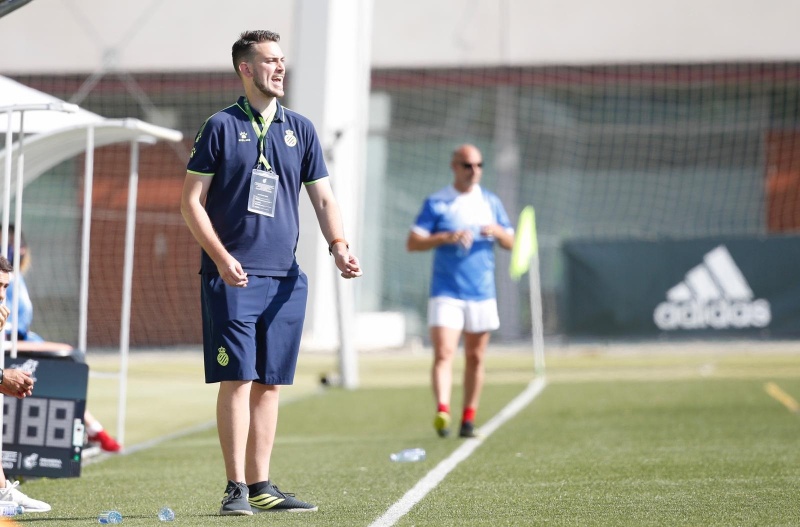 Decidits els entrenadors del futbol base femení