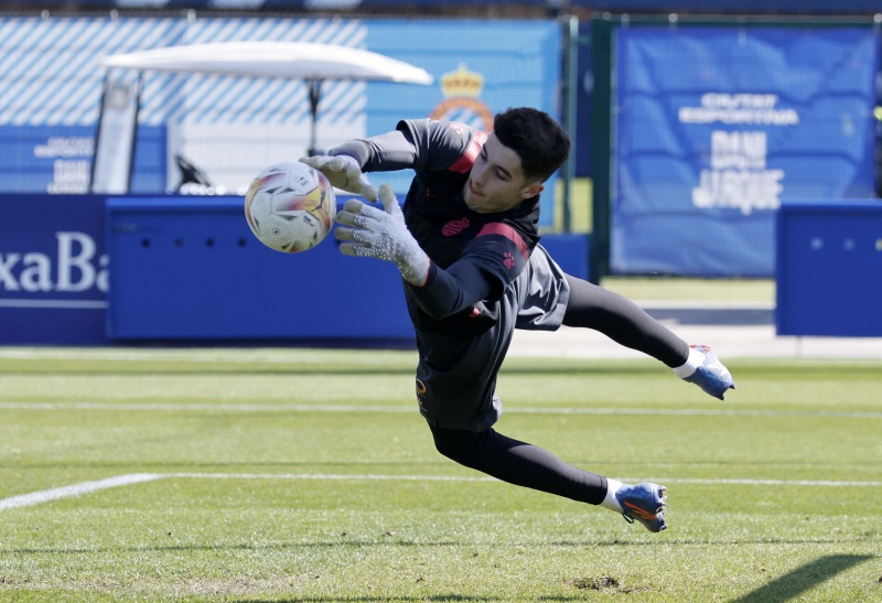 Entrenament a l'RCDE Stadium