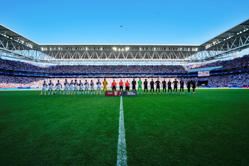 Cita premundialista a l'RCDE Stadium