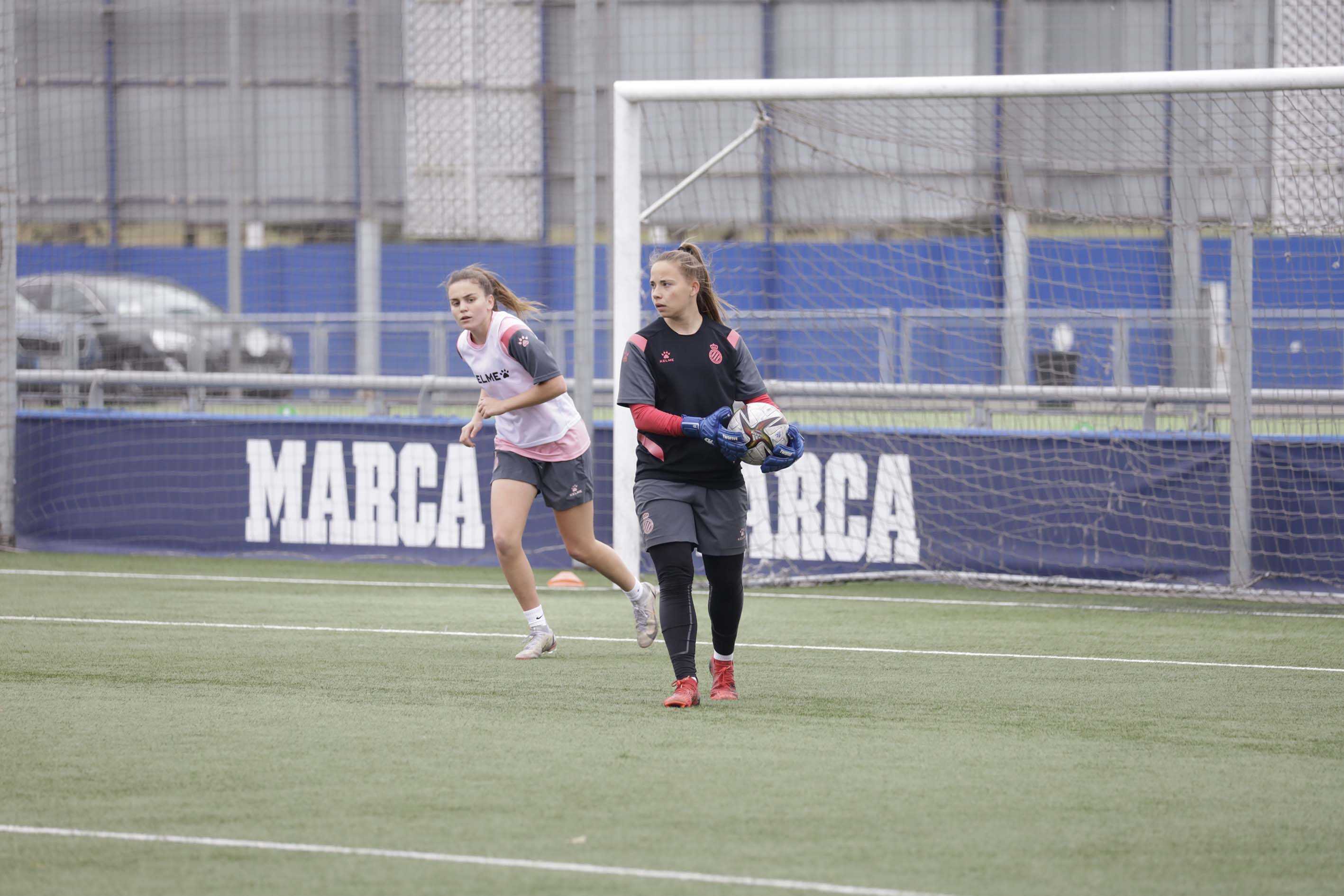 Baixes al primer equip femení