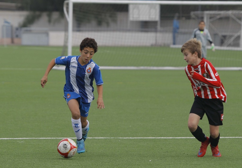 Horaris del futbol base i femení