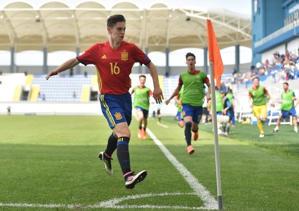 La Sub-17 de Lozano i Adrián López, a semifinals