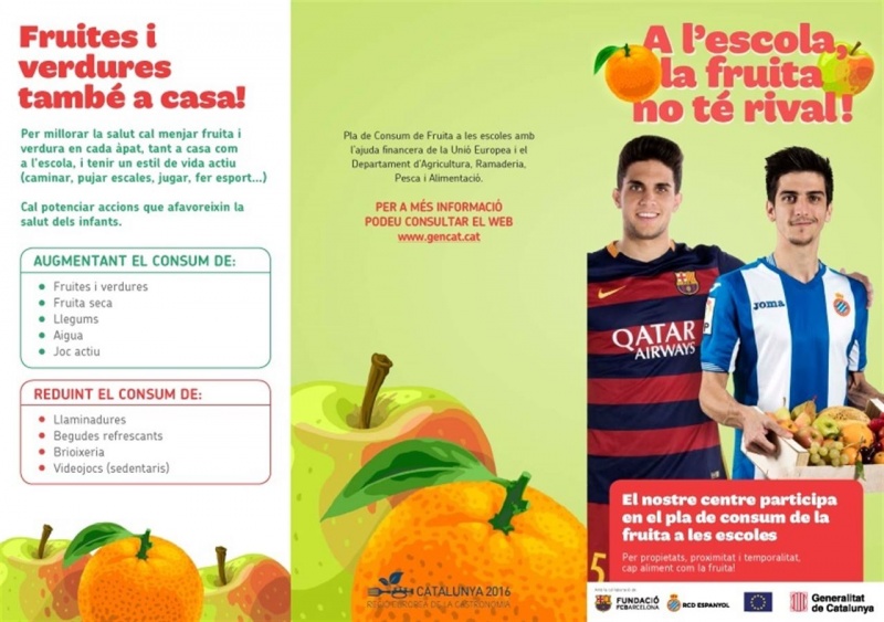 Gerard Moreno i Marc Bartra animen els més menuts a consumir fruita i verdura