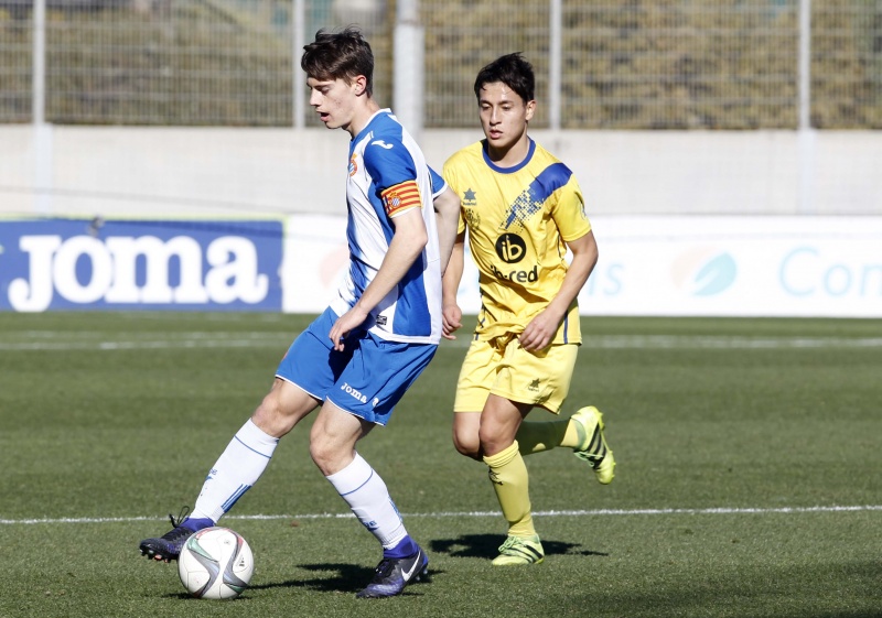 L'Espanyol lidera la Sub-18 catalana