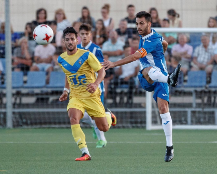 2-2: Empat abans de començar