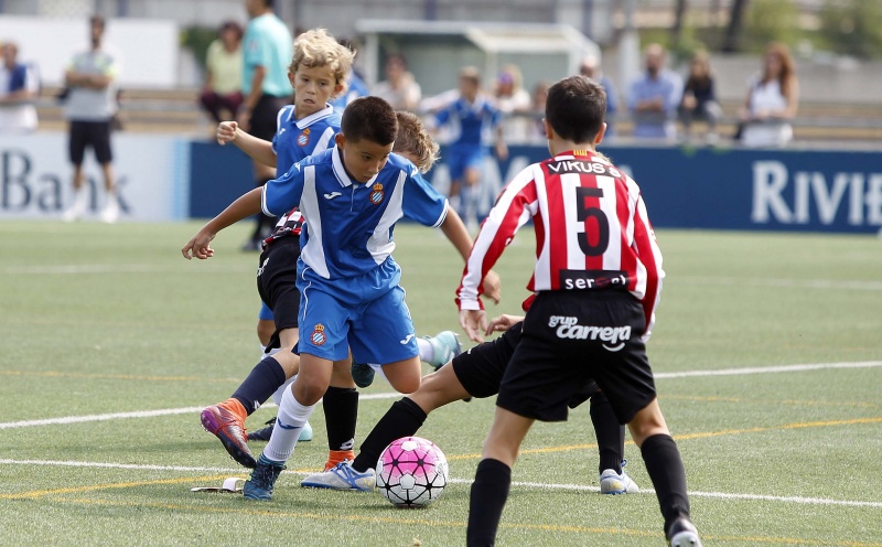 Horaris del futbol base i femení