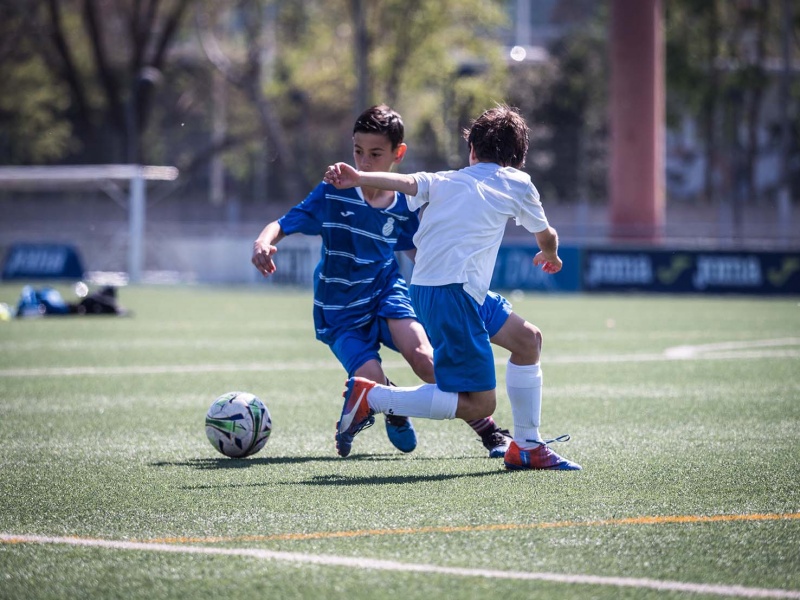 Els partits de l'Escola RCDE de la CE Dani Jarque comencen aquest dissabte