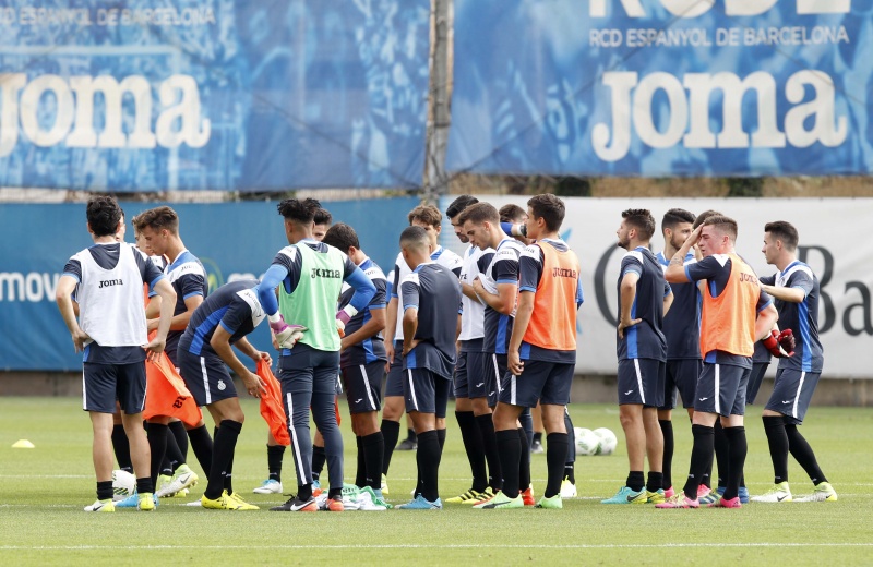 L'Espanyol B inicia les seves vacances