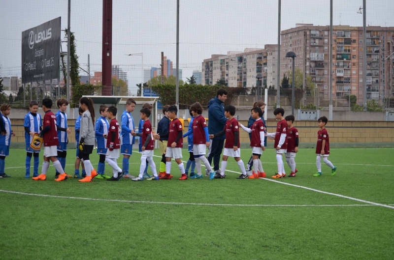 Primera visita d’un equip tailandès