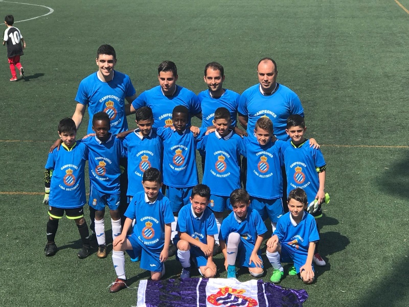 El Prebenjamí, campió!