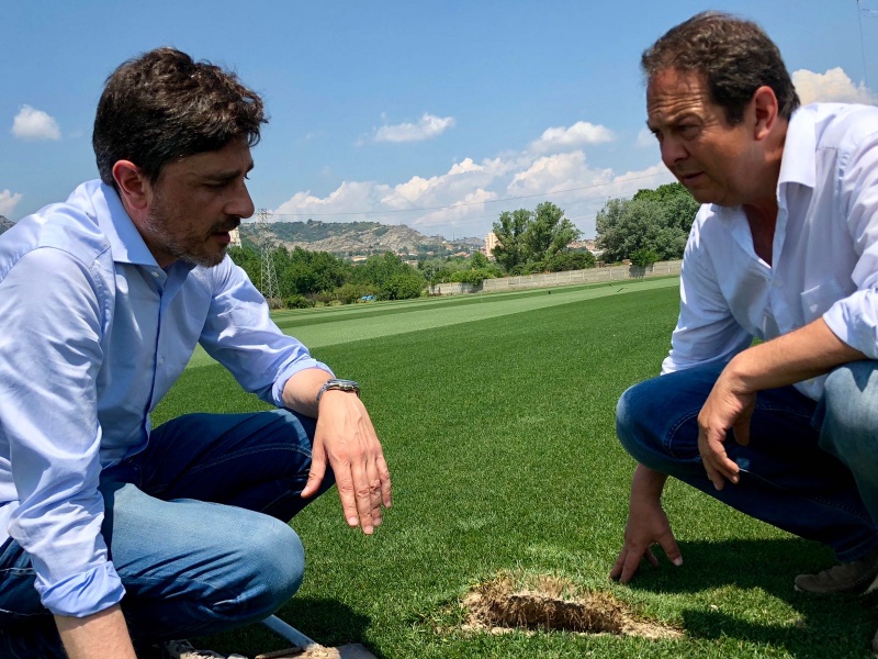 La gespa híbrida ja és a punt de ser traslladada a l’RCDE Stadium