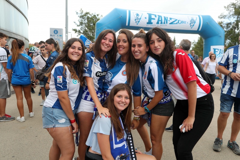 Diumenge 16, Fan Zone per rebre el Levante