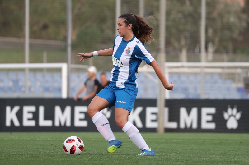 Pujadas, Torrodà, Llompart i Ainhoa Marín, amb la Sub-19