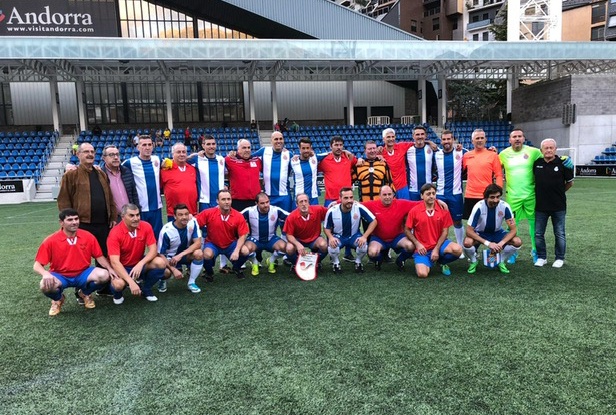 Els Veterans RCDE, a la inauguració dels Special Olympics