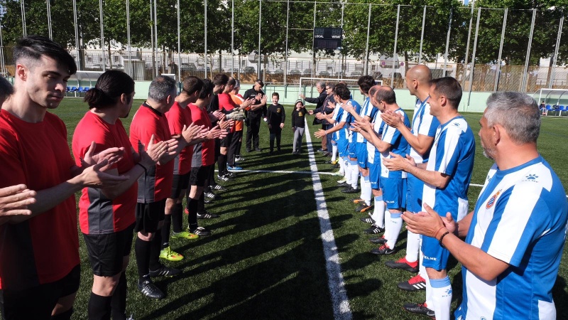 El RCD Espanyol de Barcelona participa en un amistós per la lluita contra el càncer infantil