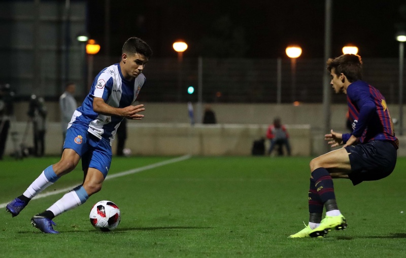 Víctor Gómez, amb la Sub-19