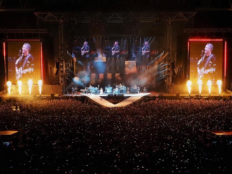 Alejandro Sanz conquesta el RCDE Stadium